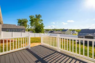 208 Crownshield Ave, Uxbridge, MA 01569 - Photo 10