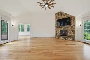 10 Countryside Ln, Franklin, MA 02038 - Photo 18