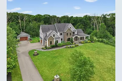 10 Countryside Ln, Franklin, MA 02038 - Photo 2