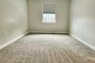 1711 Windsor, Framingham, MA 01701 - Photo 16