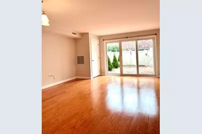 1711 Windsor #1711, Framingham, MA 01701 - Photo 4