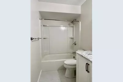 1711 Windsor #1711, Framingham, MA 01701 - Photo 14