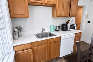 83 Francis St, Brookline, MA 02446 - Photo 4
