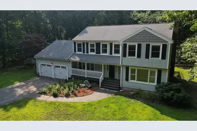202 Baldwin St, Leicester, MA 01524 - Photo 2