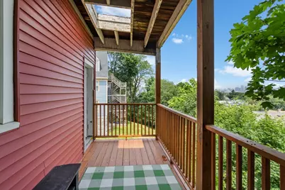 18 Peverell St #3, Boston, MA 02125 - Photo 10