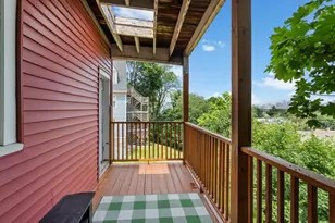 18 Peverell St, Boston, MA 02125 - Photo 10