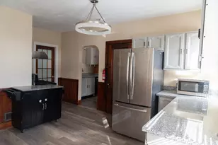 21 Granville Ave, Malden, MA 02148 - Photo 2