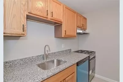 800 County St #6, Taunton, MA 02780 - Photo 12