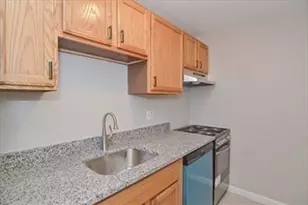 800 County St, Taunton, MA 02780 - Photo 12
