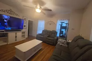 15 Wright St, Gardner, MA 01440 - Photo 4