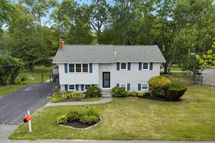 28 Yale Dr, Milford, MA 01757 - Photo 2