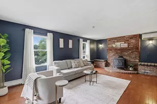109 Country Ln, Leominster, MA 01453 - Photo 2