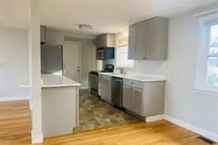 11 Selwyn Rd, Braintree, MA 02184 - Photo 4