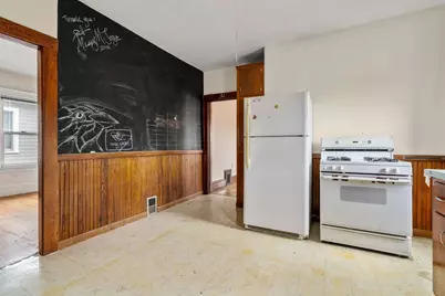 31 Lewis St, Medford, MA 02155 - Photo 18