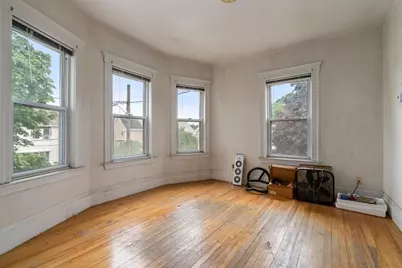 31 Lewis St, Medford, MA 02155 - Photo 14