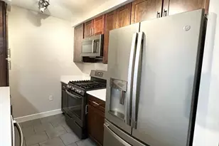 130 John St, Lowell, MA 01852 - Photo 8