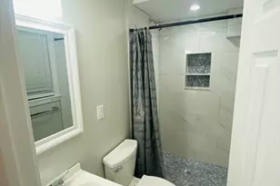 9 Oxford St, Lynn, MA 01902 - Photo 8