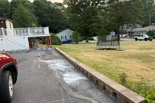50 Towtaid St, Leicester, MA 01611 - Photo 4