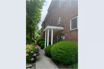 211 West St #6B, Quincy, MA 02169 - Photo 2