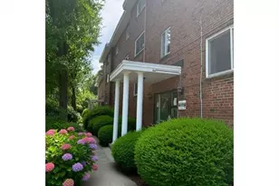 211 West St, Quincy, MA 02169 - Photo 2