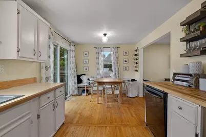 579 E Falmouth Hwy, Falmouth, MA 02536 - Photo 8