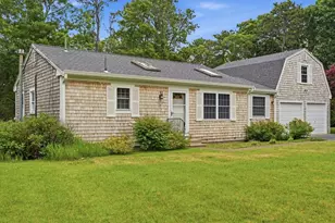 40 Cape Cod Ln, Barnstable, MA 02630 - Photo 1