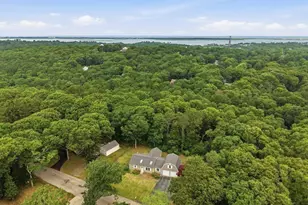 40 Cape Cod Ln, Barnstable, MA 02630 - Photo 26