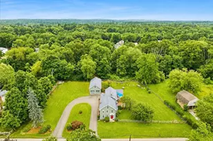 369 Village St, Medway, MA 02053 - Photo 4
