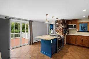 369 Village St, Medway, MA 02053 - Photo 16