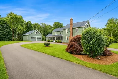 369 Village St, Medway, MA 02053 - Photo 2