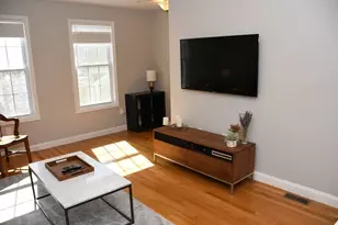 280 River St, Cambridge, MA 02139 - Photo 4