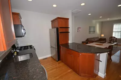 280 River St #2, Cambridge, MA 02139 - Photo 8
