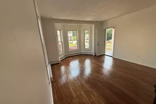 18 Marion St, Brockton, MA 02302 - Photo 4