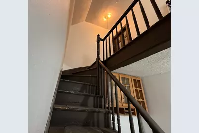 18 Marion St, Brockton, MA 02302 - Photo 22