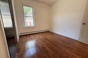 18 Marion St, Brockton, MA 02302 - Photo 12