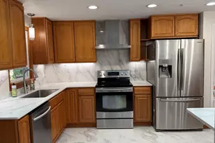 48 Badger Rd, Framingham, MA 01702 - Photo 2