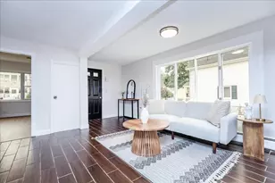 70 Glenwood St, Lynn, MA 01902 - Photo 8