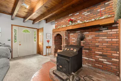 40 Clear Pond Rd, Lakeville, MA 02347 - Photo 4