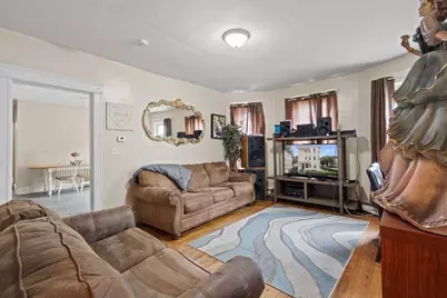 122 Dorchester St, Worcester, MA 01604 - Photo 30