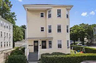122 Dorchester St, Worcester, MA 01604 - Photo 4