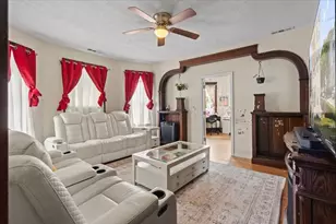 122 Dorchester St, Worcester, MA 01604 - Photo 34