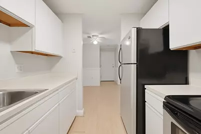 2403 Franklin Crossing Road #24-03, Franklin, MA 02038 - Photo 10