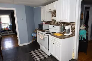 686 N Montello St, Brockton, MA 02301 - Photo 6