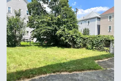 87 Hathaway St, New Bedford, MA 02746 - Photo 34