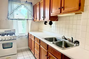 87 Hathaway St, New Bedford, MA 02746 - Photo 28