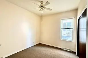 87 Hathaway St, New Bedford, MA 02746 - Photo 8