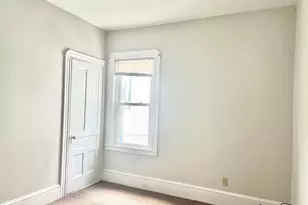 87 Hathaway St, New Bedford, MA 02746 - Photo 18