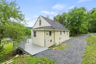 335 State St, North Adams, MA 01247 - Photo 36