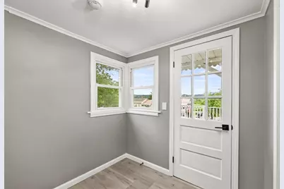 335 State St, North Adams, MA 01247 - Photo 6