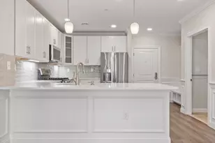 320 Middlesex Ave, Medford, MA 02155 - Photo 12